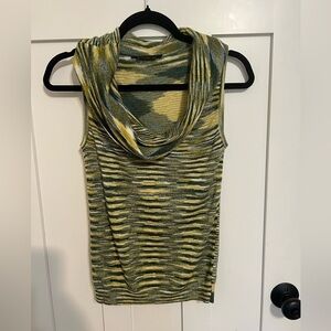 BCBGMAXAZRIA Women's multi Color Green Tank Sweater Size XS